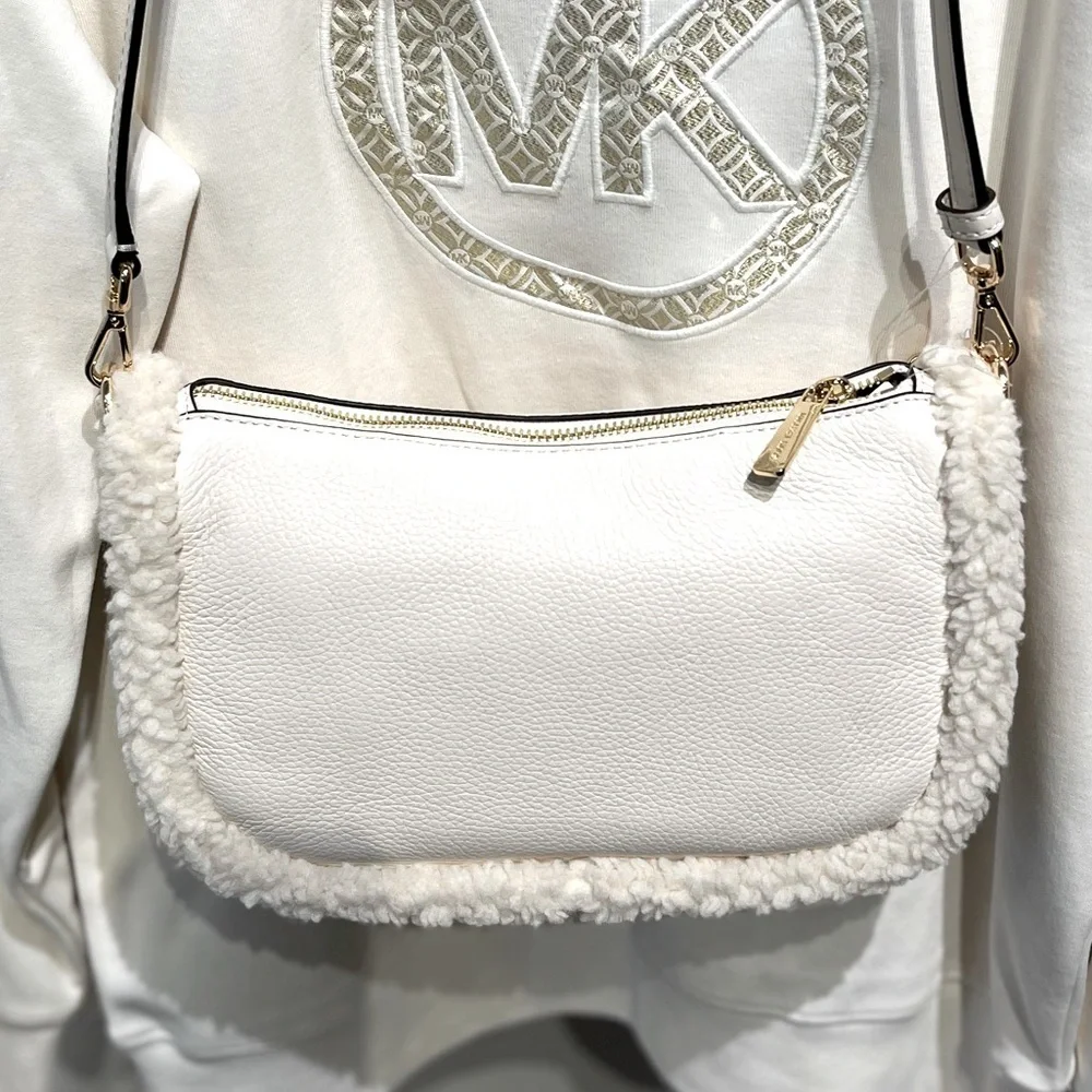 MICHAEL KORS CARMELA Medium Leather Chain Crossbody Shearling